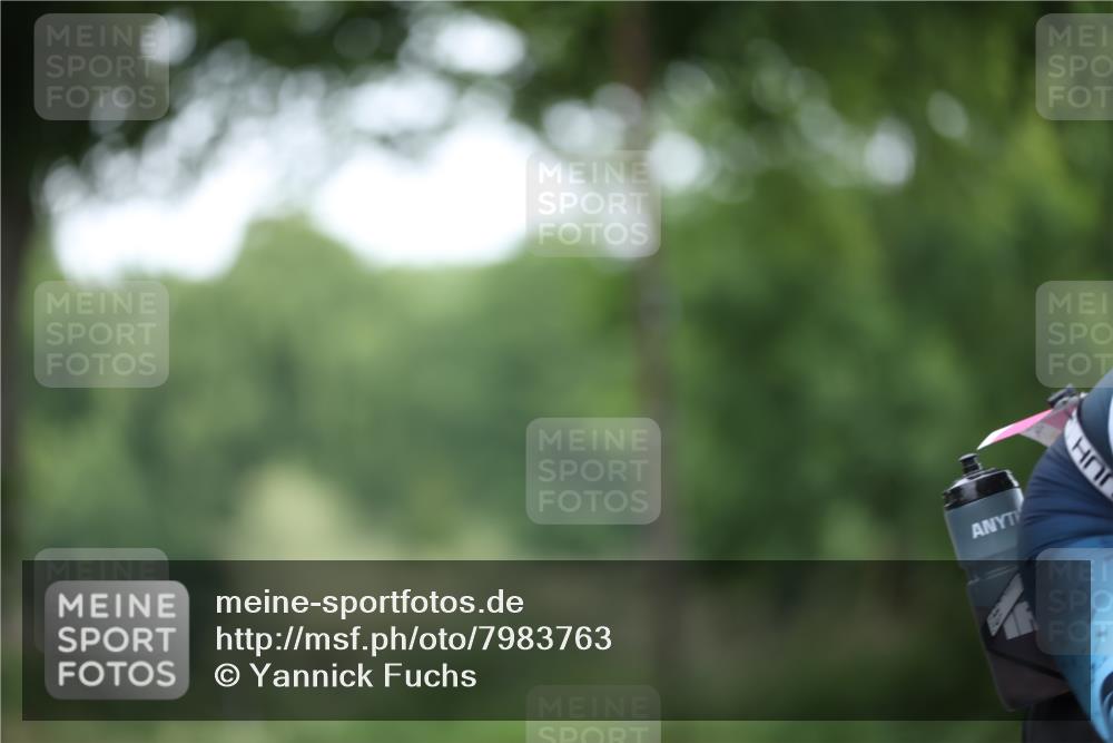 15.06.2025 - 7 Türme Triathlon Yannick Fuchs http://msf.ph/oto/7983763 15.06.2025 11:37:34 Radfahren 201, 210 meine-sportfotos.de