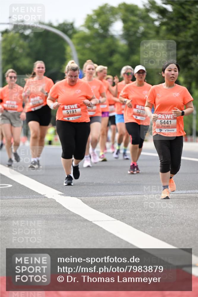 15.06.2025 - REWE Women's Run Dr. Thomas Lammeyer http://msf.ph/oto/7983879 15.06.2025 10:46:49 Laufen 5191, 5441 meine-sportfotos.de