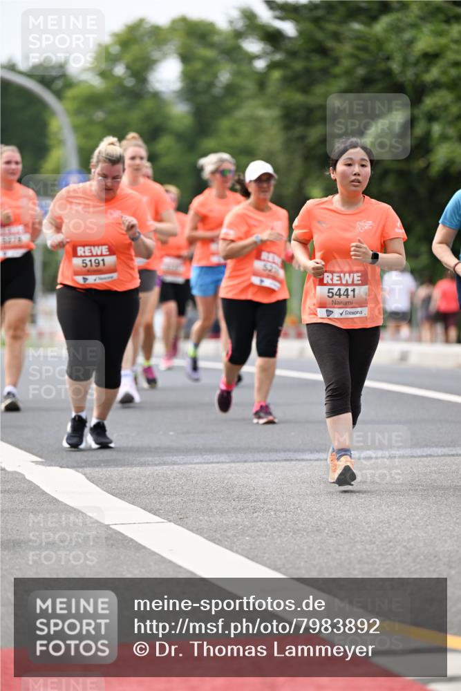 15.06.2025 - REWE Women's Run Dr. Thomas Lammeyer http://msf.ph/oto/7983892 15.06.2025 10:46:50 Laufen 5191, 5219, 5441 meine-sportfotos.de