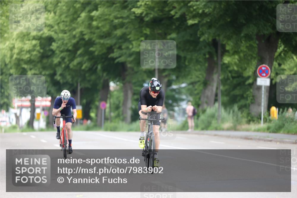 15.06.2025 - 7 Türme Triathlon Yannick Fuchs http://msf.ph/oto/7983902 15.06.2025 11:37:49 Radfahren 200 meine-sportfotos.de