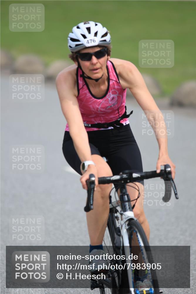 15.06.2025 - 27. Vierlanden-Triathlon H.Heesch http://msf.ph/oto/7983905 15.06.2025 10:58:16 Radfahren 476, 480, 487 meine-sportfotos.de