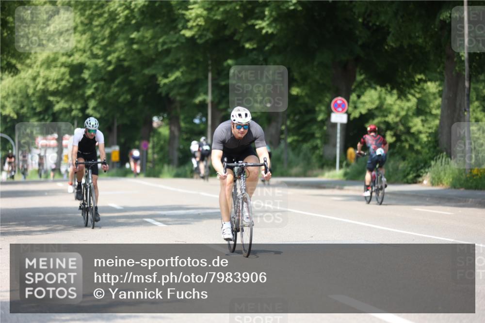 15.06.2025 - 7 Türme Triathlon Yannick Fuchs http://msf.ph/oto/7983906 15.06.2025 12:54:04 Radfahren 559, 562, 594 meine-sportfotos.de