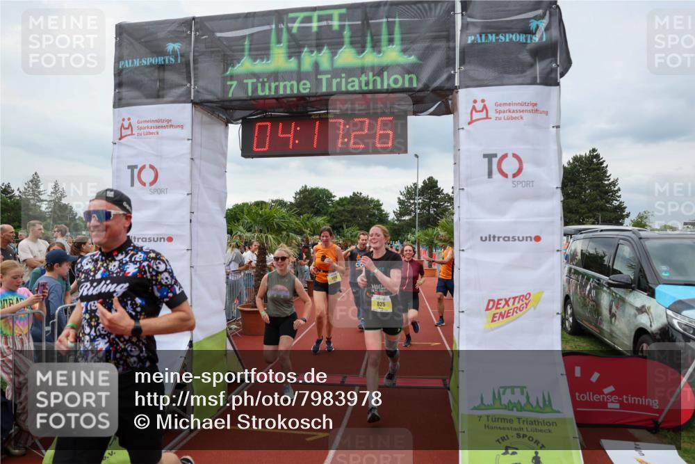 15.06.2025 - 7 Türme Triathlon Michael Strokosch http://msf.ph/oto/7983978 15.06.2025 14:17:26 Ziel 506, 825, 850, 1128 meine-sportfotos.de