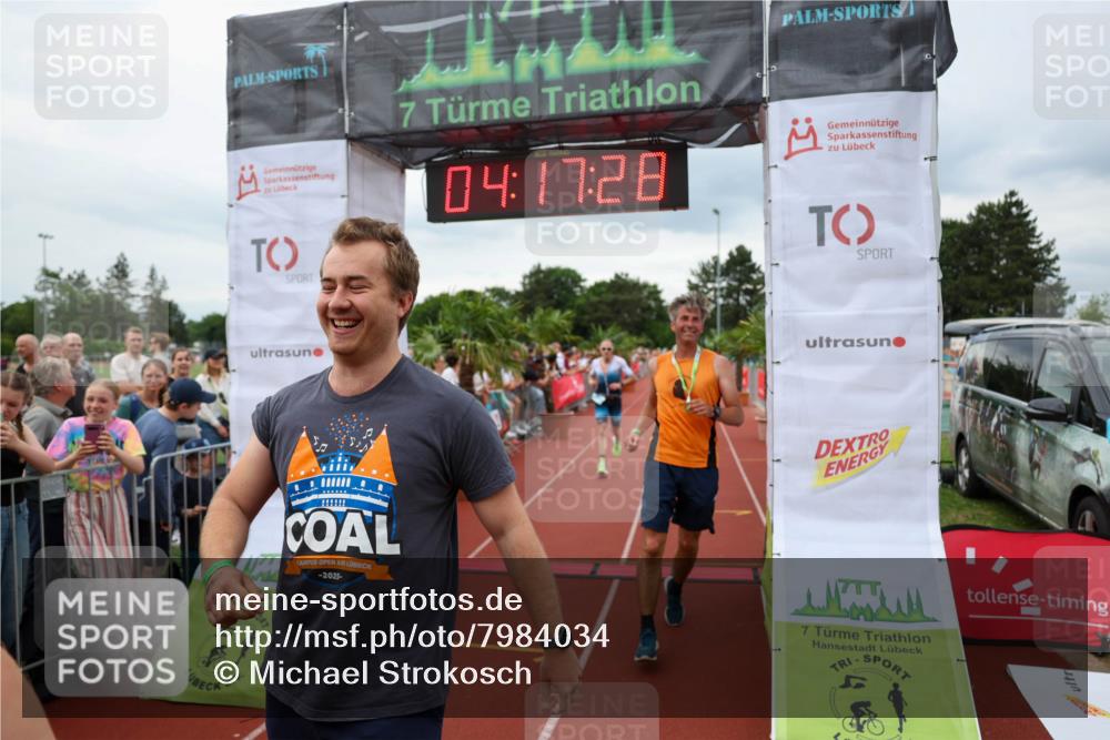 15.06.2025 - 7 Türme Triathlon Michael Strokosch http://msf.ph/oto/7984034 15.06.2025 14:17:28 Ziel 506, 825, 850, 1128, 1189 meine-sportfotos.de