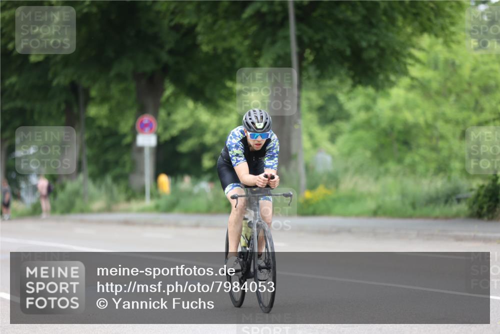 15.06.2025 - 7 Türme Triathlon Yannick Fuchs http://msf.ph/oto/7984053 15.06.2025 11:37:59 Radfahren 280 meine-sportfotos.de