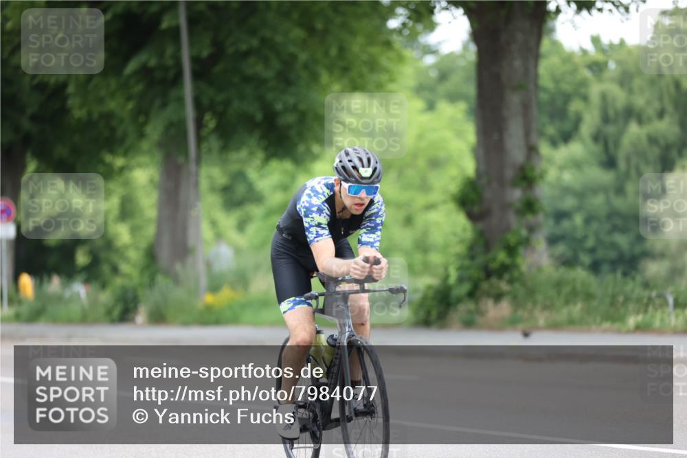 15.06.2025 - 7 Türme Triathlon Yannick Fuchs http://msf.ph/oto/7984077 15.06.2025 11:38:00 Radfahren 280 meine-sportfotos.de