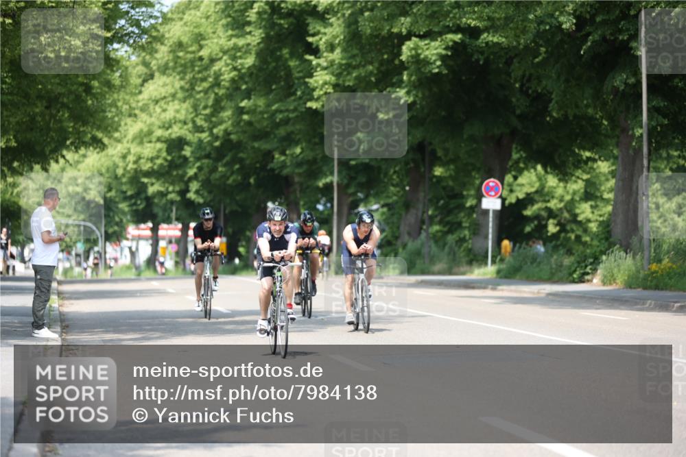 15.06.2025 - 7 Türme Triathlon Yannick Fuchs http://msf.ph/oto/7984138 15.06.2025 12:54:11 Radfahren 332, 510, 562, 613, 649, 1090 meine-sportfotos.de