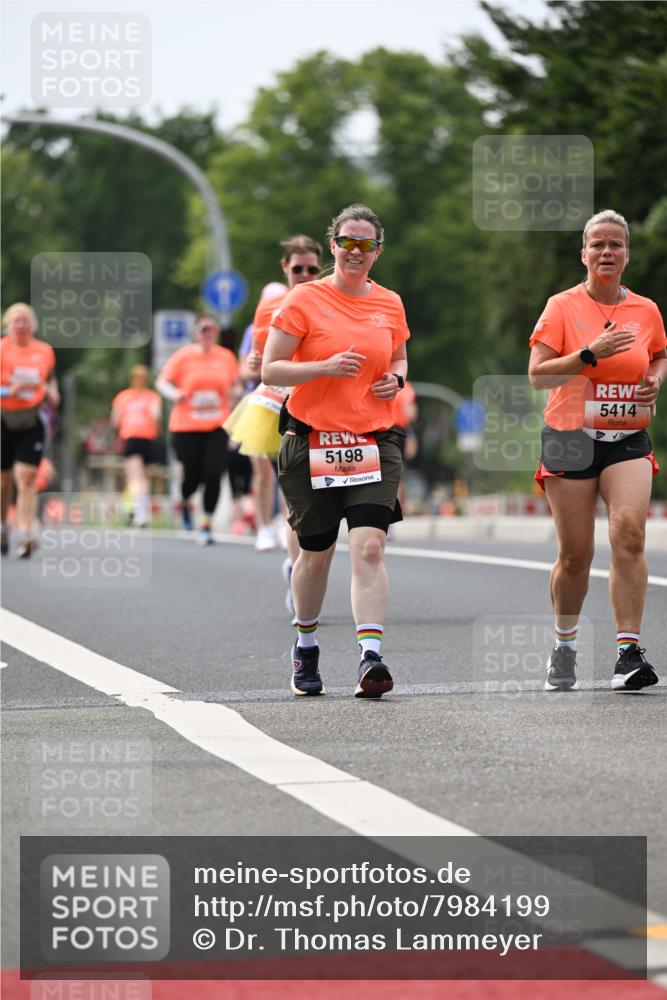 15.06.2025 - REWE Women's Run Dr. Thomas Lammeyer http://msf.ph/oto/7984199 15.06.2025 10:47:00 Laufen 5198, 5414 meine-sportfotos.de