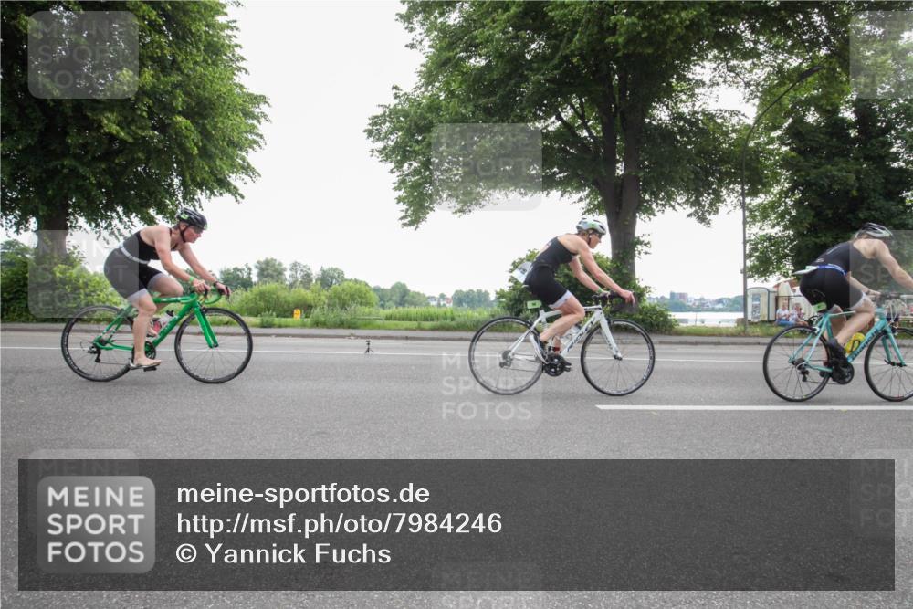 15.06.2025 - 7 Türme Triathlon Yannick Fuchs http://msf.ph/oto/7984246 15.06.2025 09:47:28 Radfahren 97, 99 meine-sportfotos.de