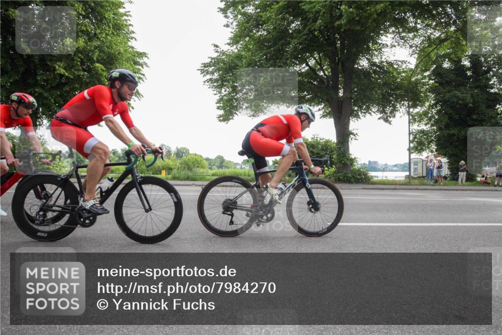 15.06.2025 - 7 Türme Triathlon Yannick Fuchs http://msf.ph/oto/7984270 15.06.2025 09:48:36 Radfahren 31, 33, 34, 35, 71, 74, 75, 101, 104 meine-sportfotos.de