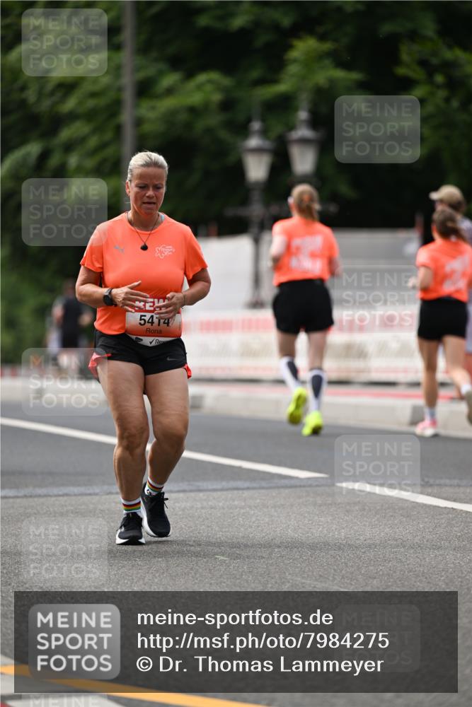 15.06.2025 - REWE Women's Run Dr. Thomas Lammeyer http://msf.ph/oto/7984275 15.06.2025 10:47:01 Laufen 5414 meine-sportfotos.de