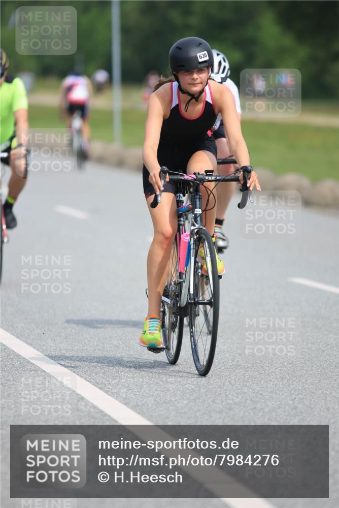 15.06.2025 - 27. Vierlanden-Triathlon H.Heesch http://msf.ph/oto/7984276 15.06.2025 10:59:41 Radfahren 371, 459, 483, 630 meine-sportfotos.de