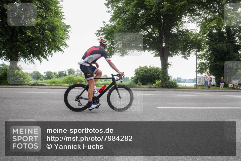 15.06.2025 - 7 Türme Triathlon Yannick Fuchs http://msf.ph/oto/7984282 15.06.2025 09:48:38 Radfahren 31, 33, 34, 35, 71, 74, 75, 101, 104 meine-sportfotos.de