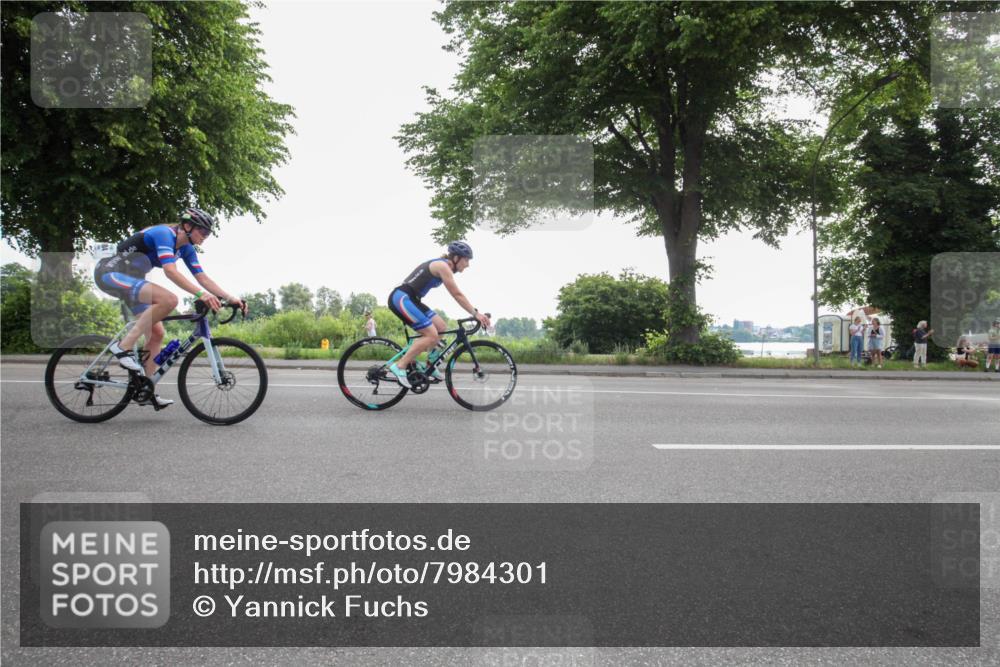 15.06.2025 - 7 Türme Triathlon Yannick Fuchs http://msf.ph/oto/7984301 15.06.2025 09:48:39 Radfahren 31, 33, 34, 35, 71, 74, 75, 101, 104 meine-sportfotos.de