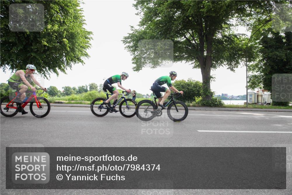 15.06.2025 - 7 Türme Triathlon Yannick Fuchs http://msf.ph/oto/7984374 15.06.2025 09:51:59 Radfahren 6, 8, 10, 41, 90, 91 meine-sportfotos.de