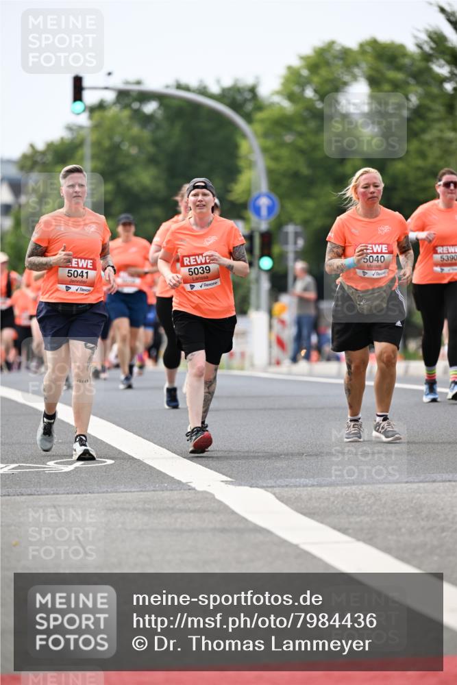 15.06.2025 - REWE Women's Run Dr. Thomas Lammeyer http://msf.ph/oto/7984436 15.06.2025 10:47:06 Laufen 5041, 5039, 5040, 5390 meine-sportfotos.de