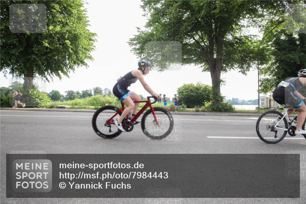 15.06.2025 - 7 Türme Triathlon Yannick Fuchs http://msf.ph/oto/7984443 15.06.2025 09:54:43 Radfahren 109, 111, 117, 118, 119 meine-sportfotos.de