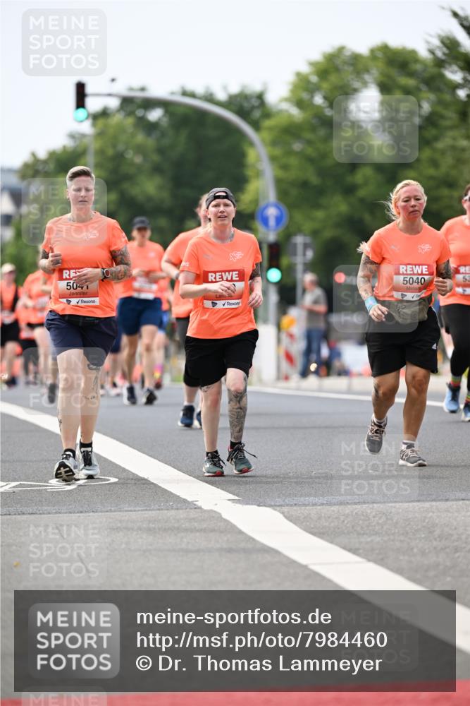 15.06.2025 - REWE Women's Run Dr. Thomas Lammeyer http://msf.ph/oto/7984460 15.06.2025 10:47:06 Laufen 5041, 3, 5040 meine-sportfotos.de
