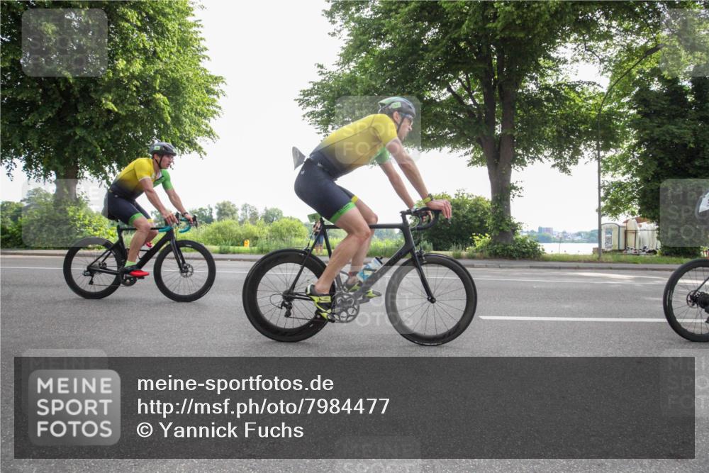 15.06.2025 - 7 Türme Triathlon Yannick Fuchs http://msf.ph/oto/7984477 15.06.2025 09:55:56 Radfahren 51, 52, 53, 55, 93, 94, 95, 115 meine-sportfotos.de