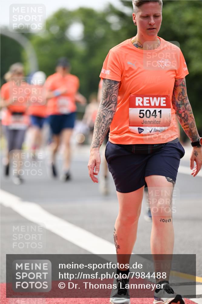 15.06.2025 - REWE Women's Run Dr. Thomas Lammeyer http://msf.ph/oto/7984488 15.06.2025 10:47:12 Laufen 5041 meine-sportfotos.de