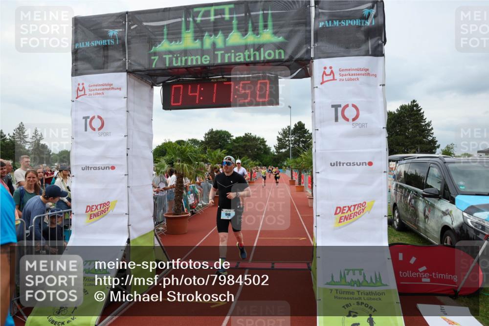 15.06.2025 - 7 Türme Triathlon Michael Strokosch http://msf.ph/oto/7984502 15.06.2025 14:17:49 Ziel 648, 681, 922 meine-sportfotos.de