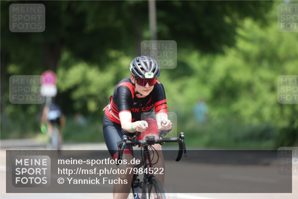 15.06.2025 - 7 Türme Triathlon Yannick Fuchs http://msf.ph/oto/7984522 15.06.2025 12:54:35 Radfahren 232, 341, 673 meine-sportfotos.de