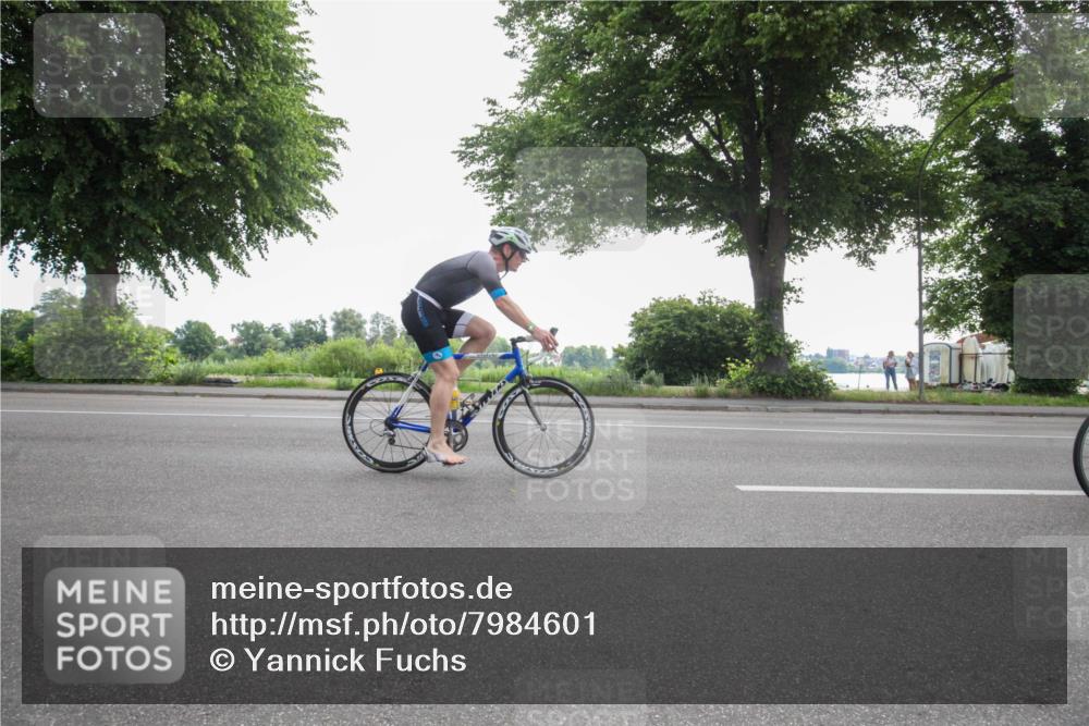 15.06.2025 - 7 Türme Triathlon Yannick Fuchs http://msf.ph/oto/7984601 15.06.2025 09:57:18 Radfahren 16, 17, 18, 19, 20 meine-sportfotos.de