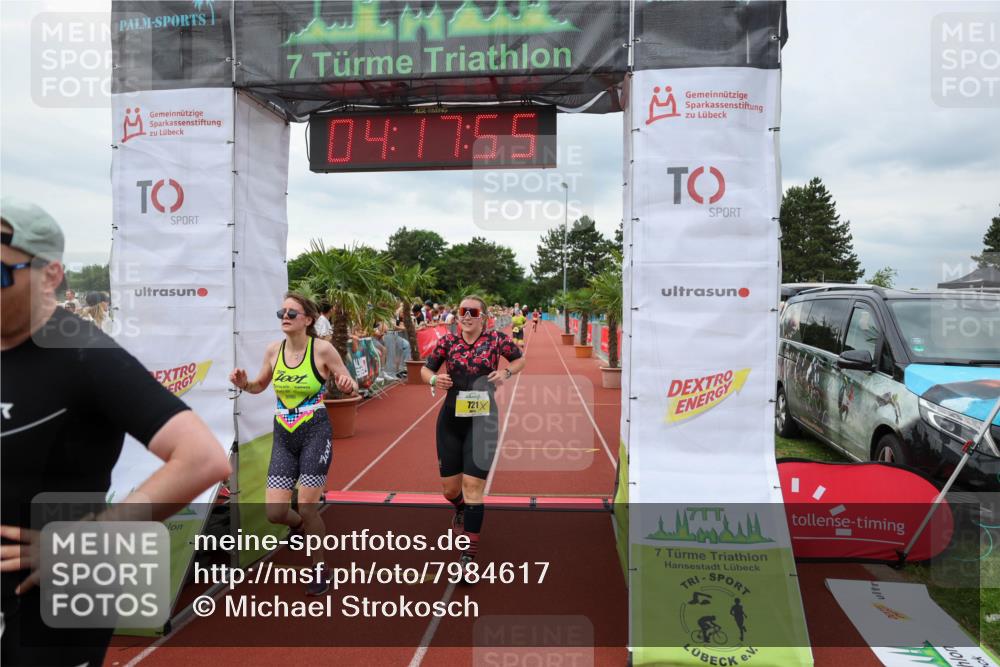 15.06.2025 - 7 Türme Triathlon Michael Strokosch http://msf.ph/oto/7984617 15.06.2025 14:17:55 Ziel 648, 681, 721, 841, 1195 meine-sportfotos.de