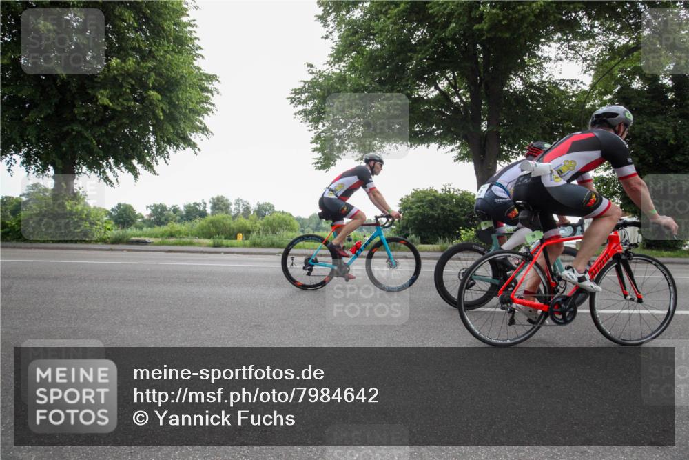 15.06.2025 - 7 Türme Triathlon Yannick Fuchs http://msf.ph/oto/7984642 15.06.2025 10:01:08 Radfahren 22, 24, 25, 77, 78, 80 meine-sportfotos.de