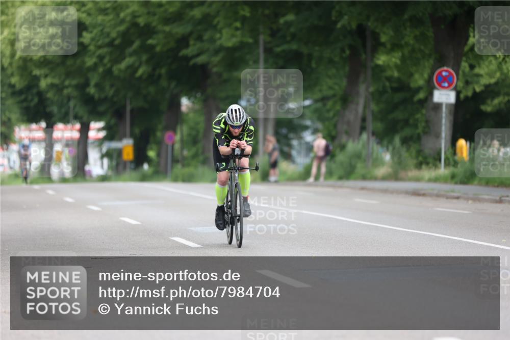 15.06.2025 - 7 Türme Triathlon Yannick Fuchs http://msf.ph/oto/7984704 15.06.2025 11:38:49 Radfahren 267 meine-sportfotos.de