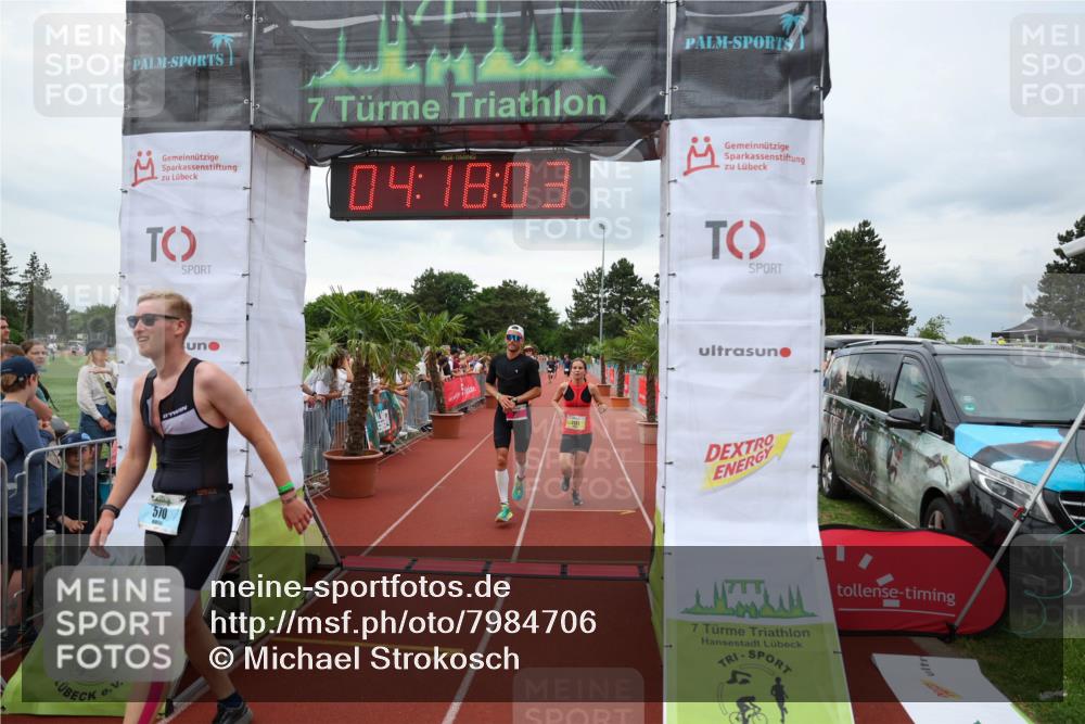 15.06.2025 - 7 Türme Triathlon Michael Strokosch http://msf.ph/oto/7984706 15.06.2025 14:18:03 Ziel 261, 570, 613, 841, 1131 meine-sportfotos.de