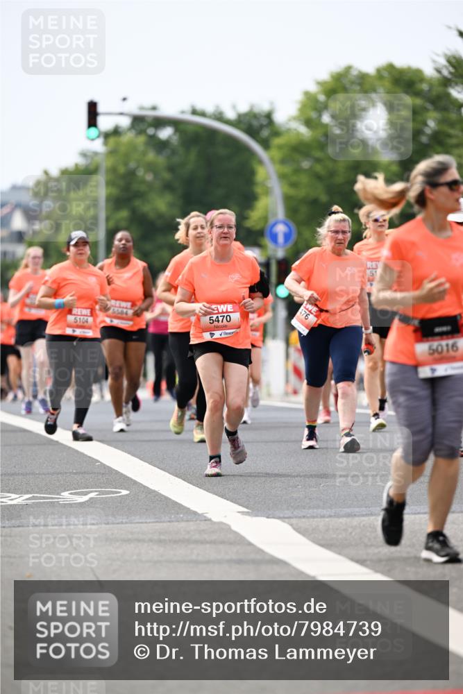 15.06.2025 - REWE Women's Run Dr. Thomas Lammeyer http://msf.ph/oto/7984739 15.06.2025 10:47:15 Laufen 5564, 5104, 5470, 476 meine-sportfotos.de