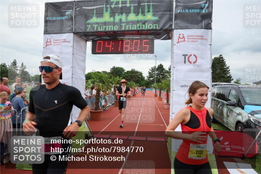 15.06.2025 - 7 Türme Triathlon Michael Strokosch http://msf.ph/oto/7984770 15.06.2025 14:18:05 Ziel 261, 570, 613, 841, 1131 meine-sportfotos.de
