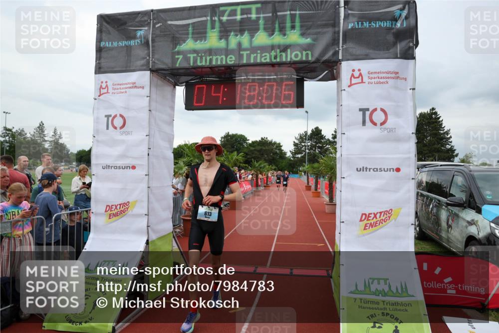 15.06.2025 - 7 Türme Triathlon Michael Strokosch http://msf.ph/oto/7984783 15.06.2025 14:18:06 Ziel 261, 511, 570, 613, 841, 1131 meine-sportfotos.de