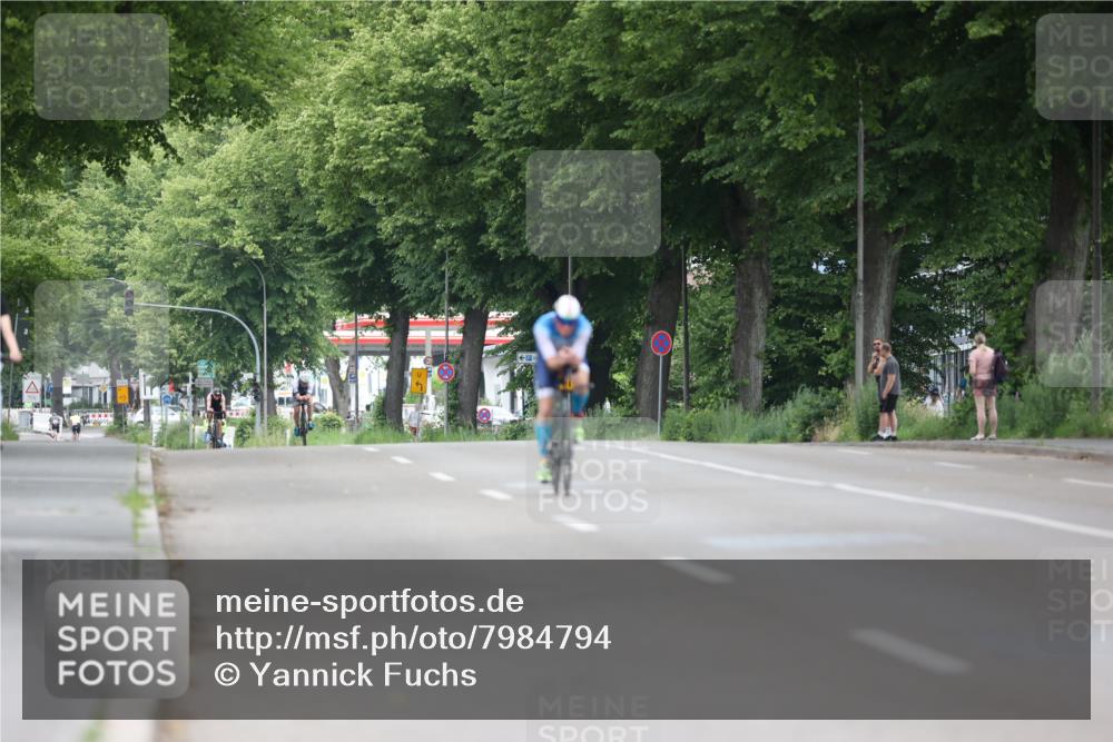 15.06.2025 - 7 Türme Triathlon Yannick Fuchs http://msf.ph/oto/7984794 15.06.2025 11:38:53 Radfahren 267, 323 meine-sportfotos.de