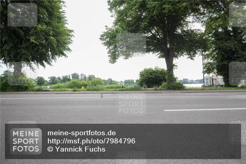 15.06.2025 - 7 Türme Triathlon Yannick Fuchs http://msf.ph/oto/7984796 15.06.2025 10:07:46 Radfahren  meine-sportfotos.de