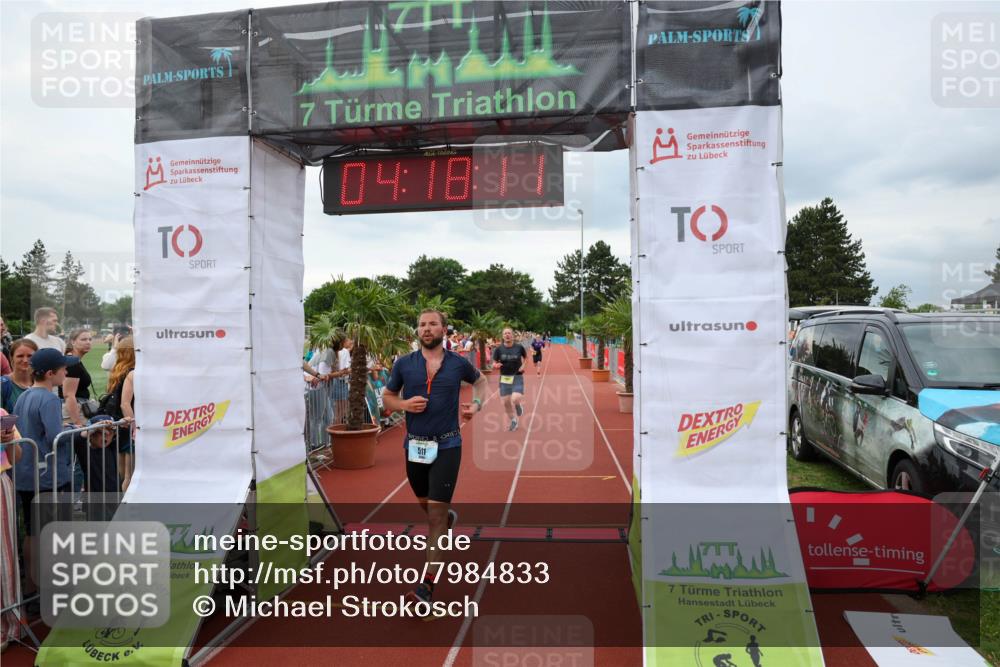 15.06.2025 - 7 Türme Triathlon Michael Strokosch http://msf.ph/oto/7984833 15.06.2025 14:18:10 Ziel 261, 511, 613, 1101, 1131 meine-sportfotos.de