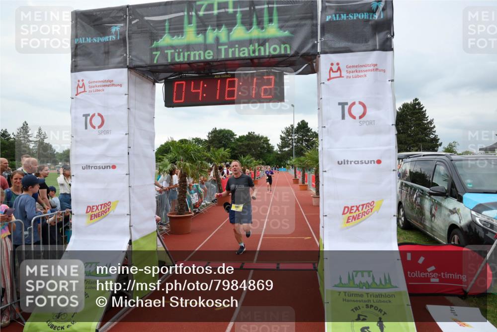 15.06.2025 - 7 Türme Triathlon Michael Strokosch http://msf.ph/oto/7984869 15.06.2025 14:18:12 Ziel 511, 613, 1101, 1188 meine-sportfotos.de