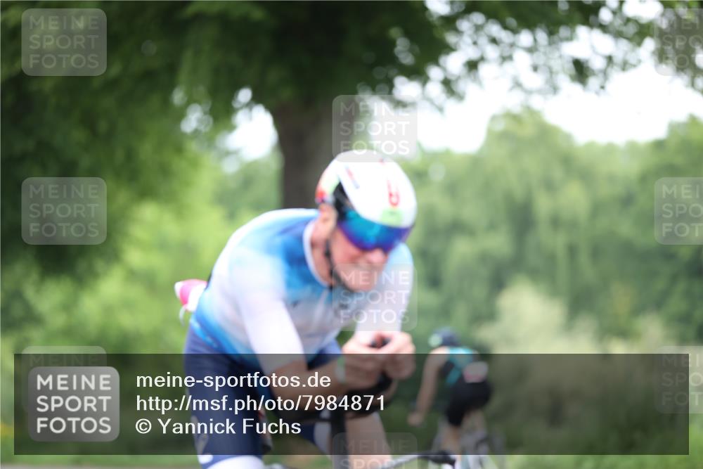 15.06.2025 - 7 Türme Triathlon Yannick Fuchs http://msf.ph/oto/7984871 15.06.2025 11:38:57 Radfahren 299, 323 meine-sportfotos.de