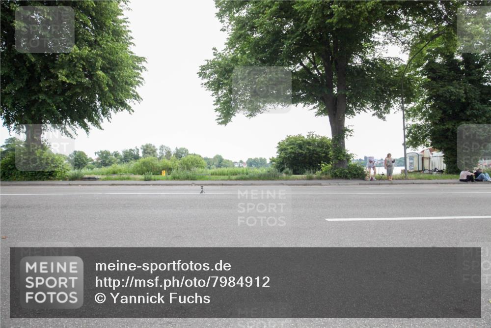 15.06.2025 - 7 Türme Triathlon Yannick Fuchs http://msf.ph/oto/7984912 15.06.2025 10:36:09 Radfahren  meine-sportfotos.de