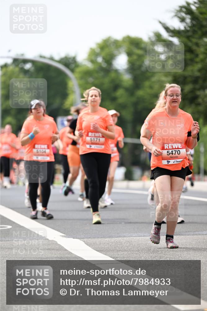 15.06.2025 - REWE Women's Run Dr. Thomas Lammeyer http://msf.ph/oto/7984933 15.06.2025 10:47:18 Laufen 5171, 5104, 5470 meine-sportfotos.de