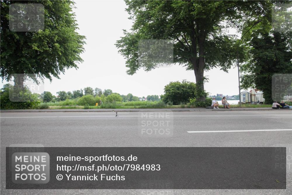 15.06.2025 - 7 Türme Triathlon Yannick Fuchs http://msf.ph/oto/7984983 15.06.2025 10:38:10 Radfahren  meine-sportfotos.de