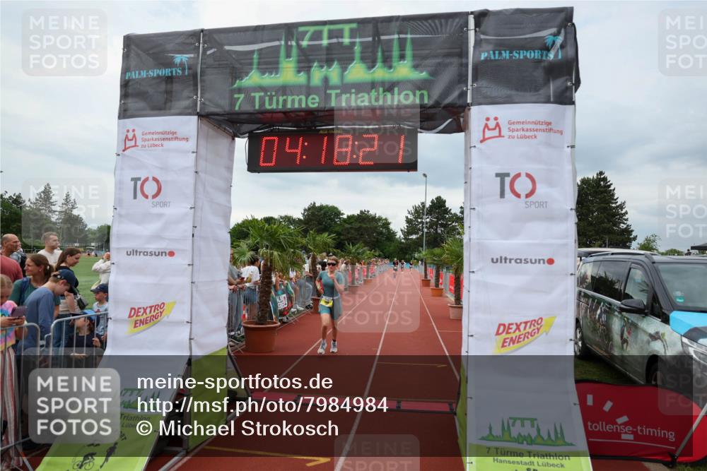 15.06.2025 - 7 Türme Triathlon Michael Strokosch http://msf.ph/oto/7984984 15.06.2025 14:18:21 Ziel 888, 1188 meine-sportfotos.de