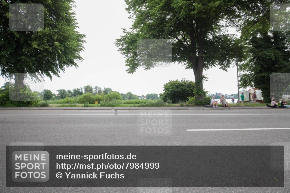 15.06.2025 - 7 Türme Triathlon Yannick Fuchs http://msf.ph/oto/7984999 15.06.2025 10:42:28 Radfahren 209, 240, 246 meine-sportfotos.de