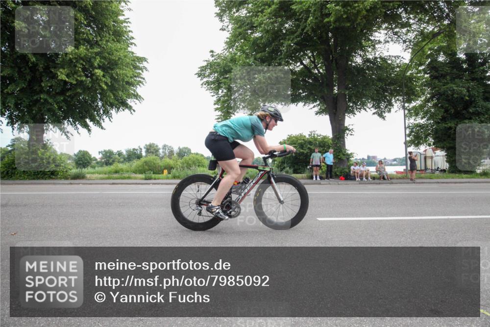 15.06.2025 - 7 Türme Triathlon Yannick Fuchs http://msf.ph/oto/7985092 15.06.2025 11:06:01 Radfahren 201, 290 meine-sportfotos.de
