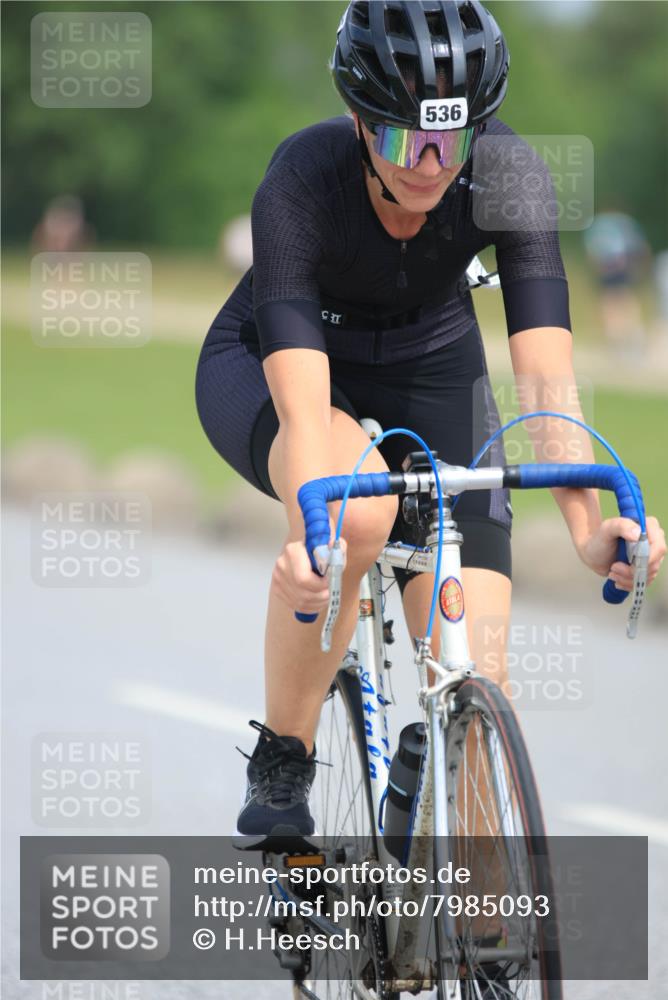 15.06.2025 - 27. Vierlanden-Triathlon H.Heesch http://msf.ph/oto/7985093 15.06.2025 11:03:49 Radfahren 35, 51, 75, 536, 656 meine-sportfotos.de