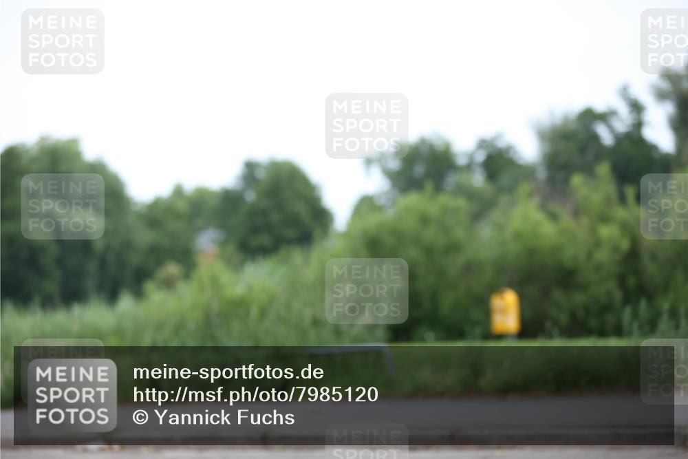 15.06.2025 - 7 Türme Triathlon Yannick Fuchs http://msf.ph/oto/7985120 15.06.2025 11:39:07 Radfahren 200, 201, 210 meine-sportfotos.de
