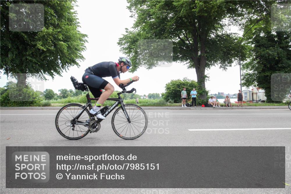 15.06.2025 - 7 Türme Triathlon Yannick Fuchs http://msf.ph/oto/7985151 15.06.2025 11:09:06 Radfahren 250 meine-sportfotos.de