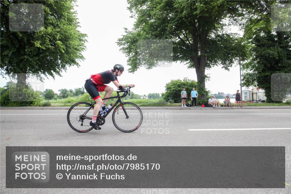 15.06.2025 - 7 Türme Triathlon Yannick Fuchs http://msf.ph/oto/7985170 15.06.2025 11:09:30 Radfahren 232 meine-sportfotos.de