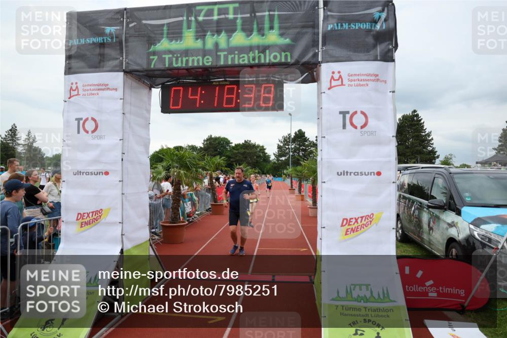 15.06.2025 - 7 Türme Triathlon Michael Strokosch http://msf.ph/oto/7985251 15.06.2025 14:18:38 Ziel 550, 720, 779, 802, 925, 979, 1161 meine-sportfotos.de
